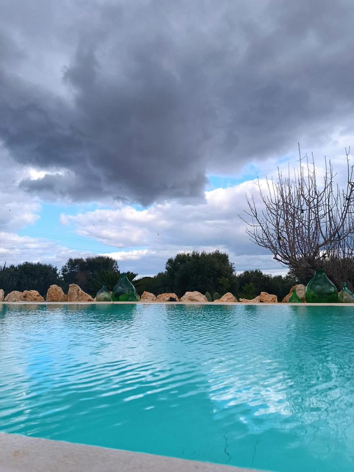 Trullo Il Melograno Guest House Ostuni Exterior photo